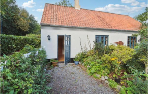 Gorgeous Apartment In Svaneke With House Sea View in Svaneke